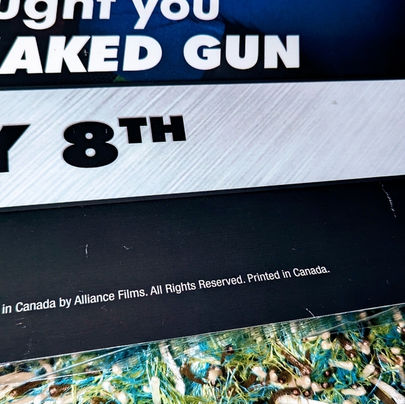 2008 Superhero Video Store Movie Promo Poster Laminated - Picture 8 of 9